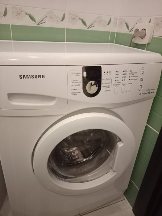 Продам стиральную машинку