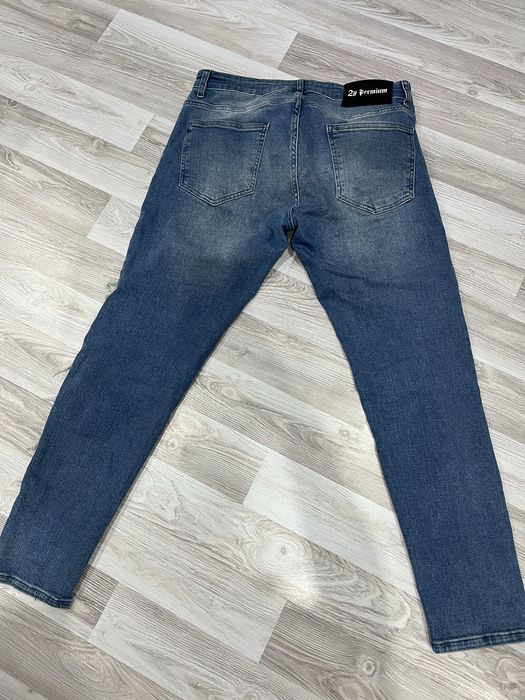 Мъжки дънкови дънки