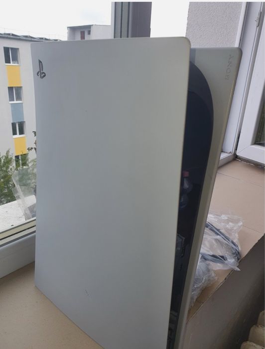 playstation 5 с един контролер