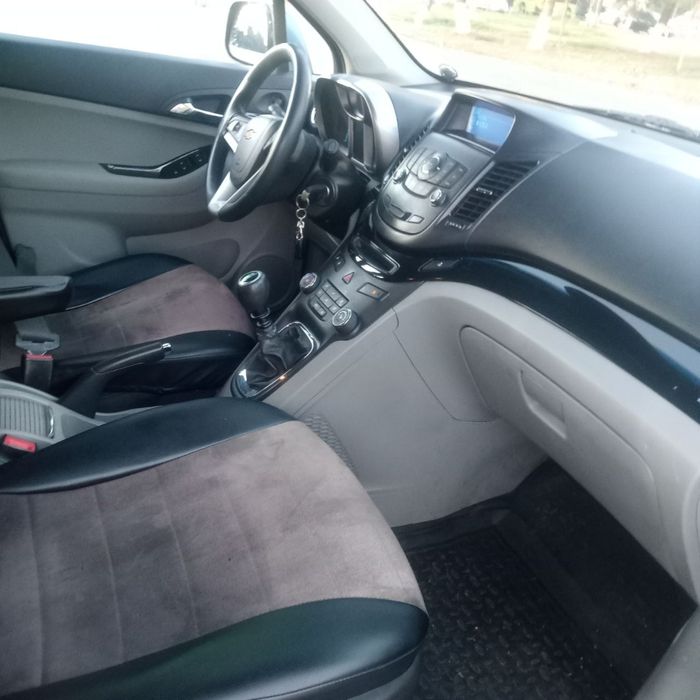 Chevrolet Orlando 20014