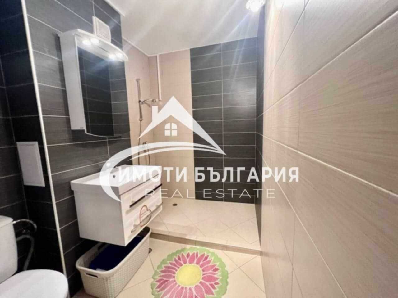 Двустаен апартамент с панорама море в Крайморие