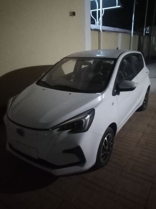 Changan E-star elektromobil 2023 yil 7000 km yurgan .Tracker 2 bilan