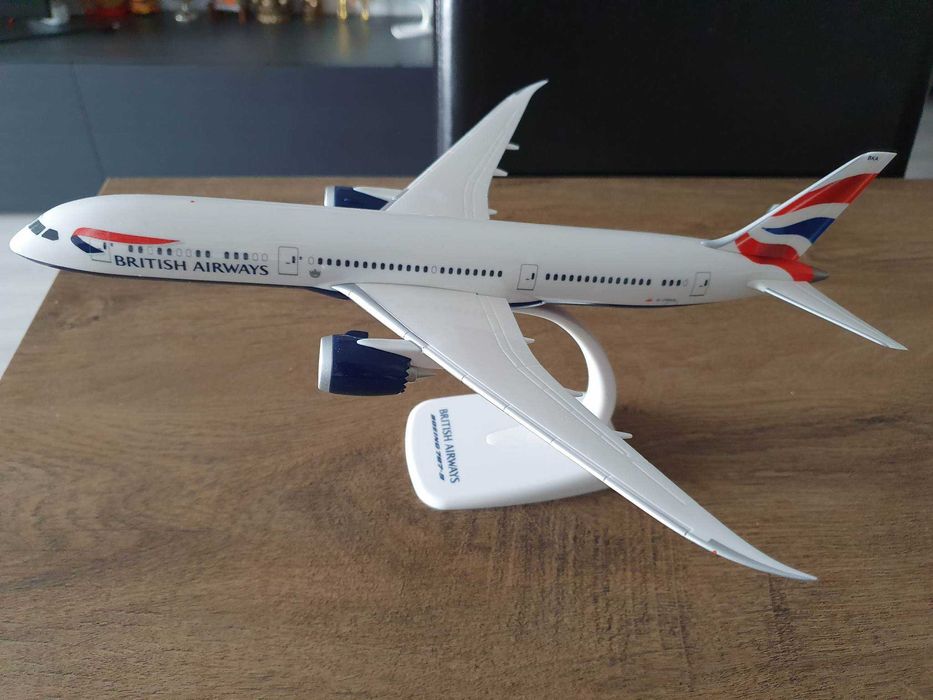 Macheta avion British Airways Boeing 787-9 | Perfect pt cadou