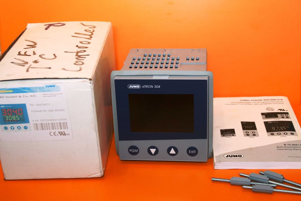 JUMO dTRON 304 Програмируем PID контролер,  96 x 96 (1/4 DIN)mm