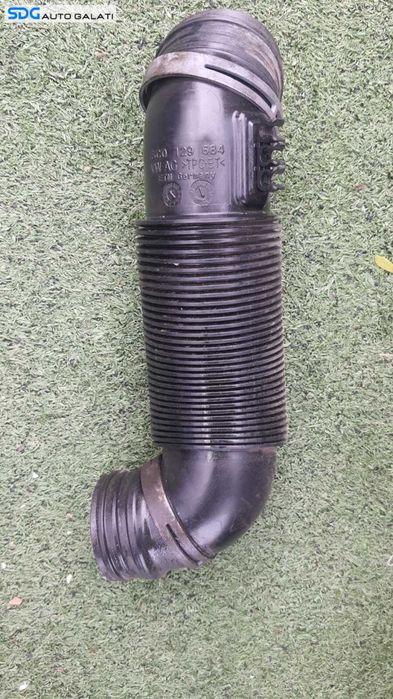 Furtun Conducta Racord Tub Tubulatura Admisie Aer Turbo Turbina Turbosuflanta Skoda Rapid 1.6 TDI 2012 - 2022 Cod 6C0129684 [C1580]