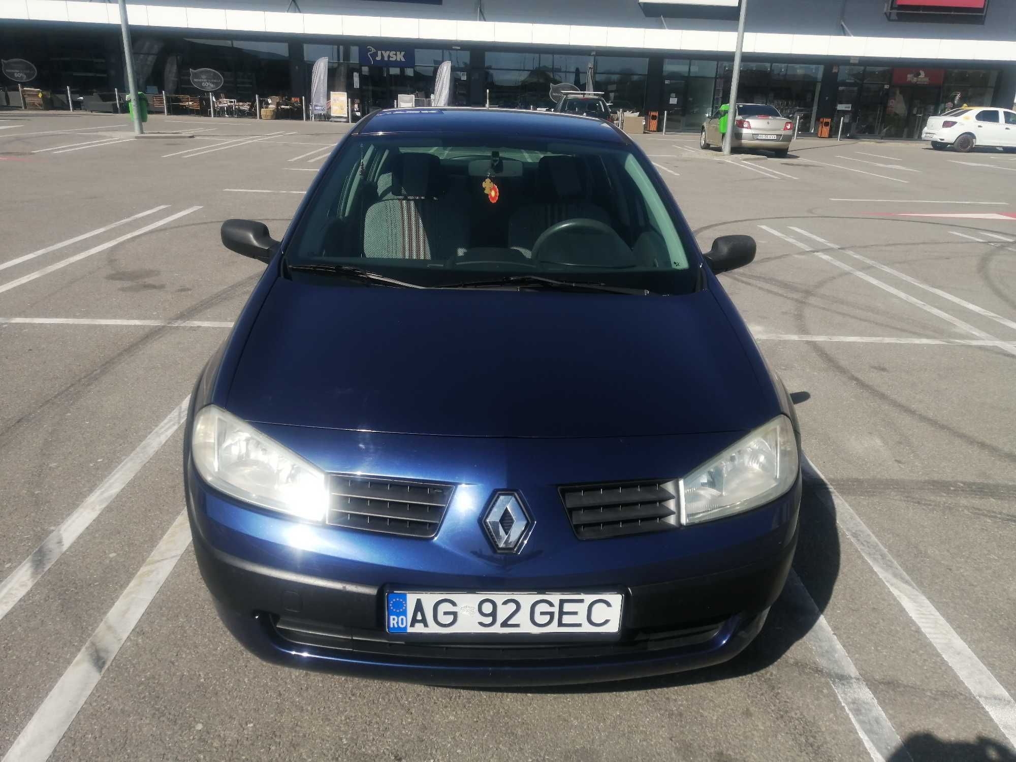 autoturism renault II 1,6 16V, din 2004, benzină