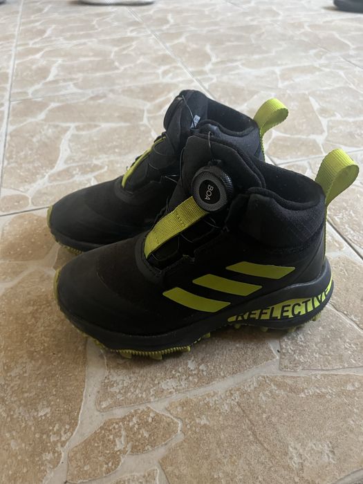 Детски боти Adidas