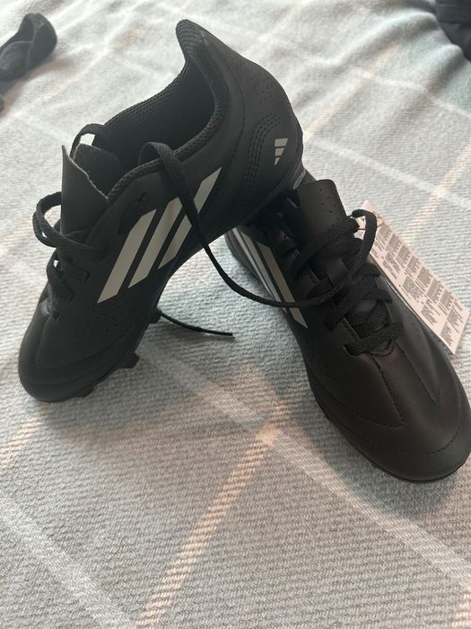 Чисто нови бутонки