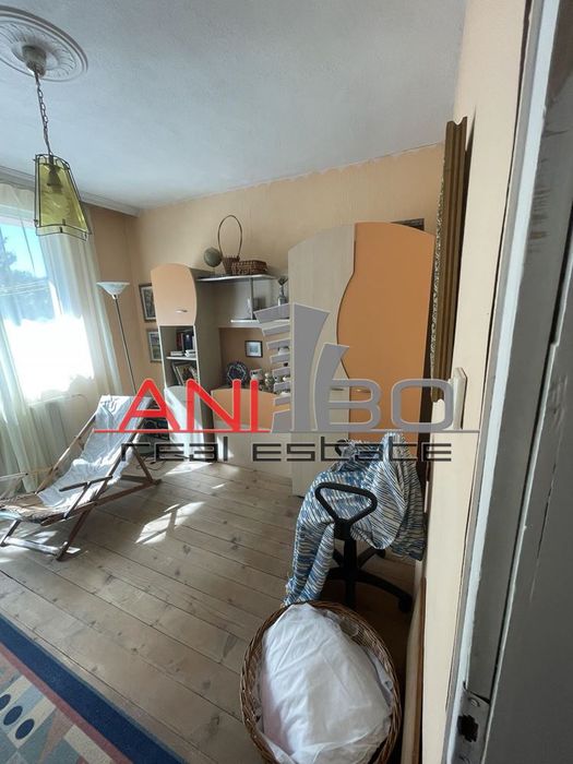 Къща в София, област-с.Гара Елин Пелин площ 120 цена 250000€