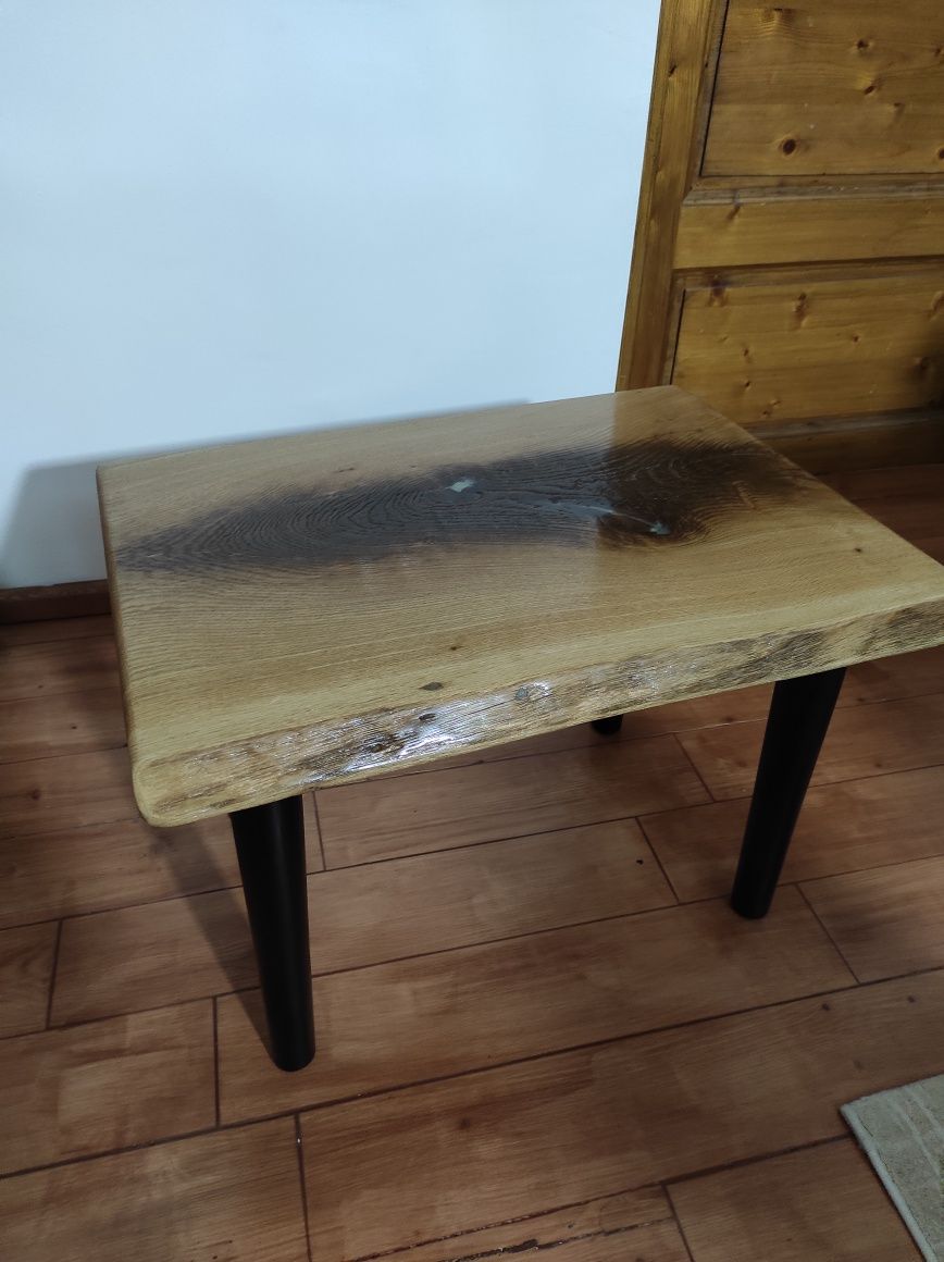 Măsuță (coffee table)