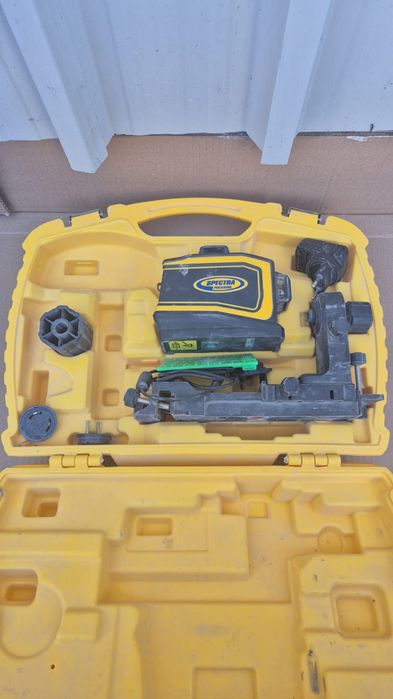 Laser 360° Spectra cu lumina verde