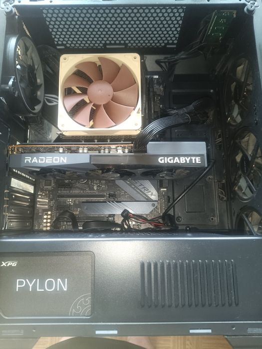 Геймърски компютър