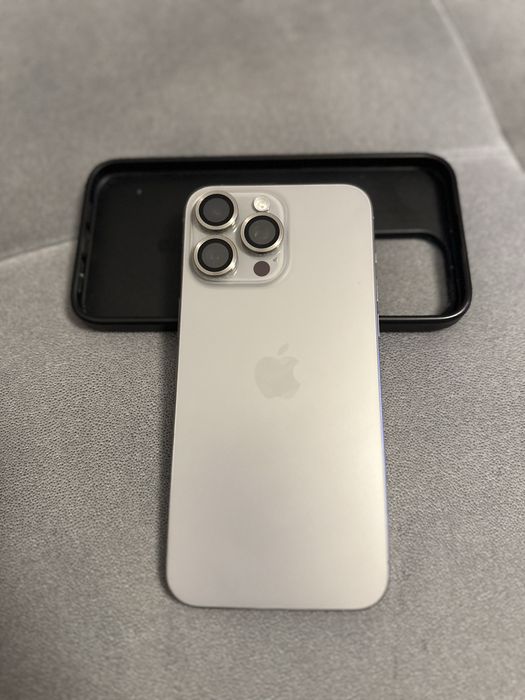 iPhone 15 Pro Max