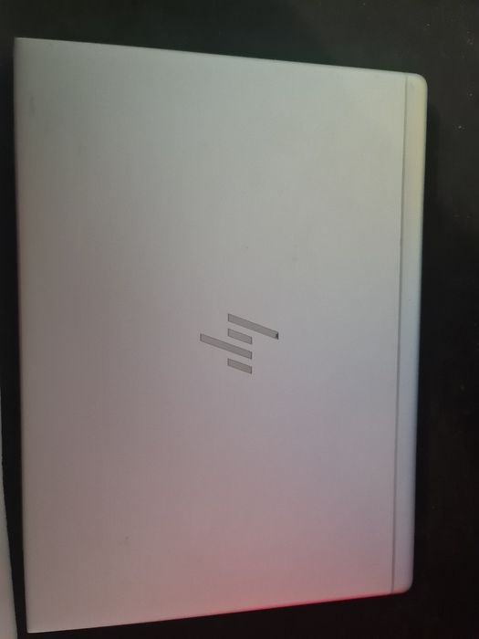 Vand laptop HP EliteBook 830 G5 touchscreen