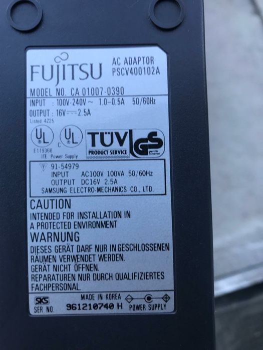 Incarcator laptop fujitsu AC01007-0390