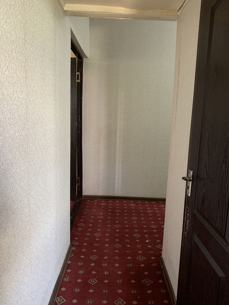 Algoritm Qizil sharq 1 xona sotiladi