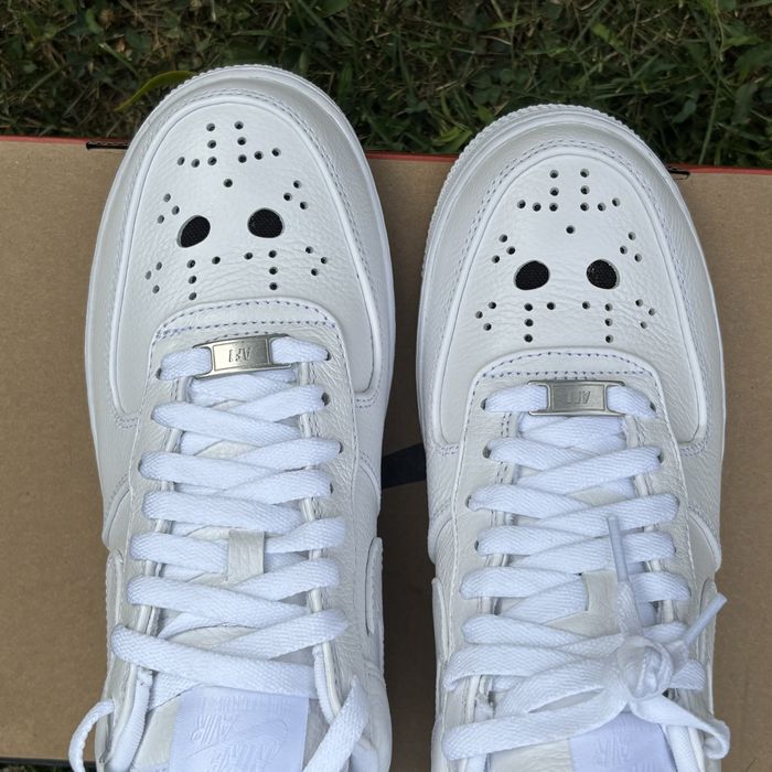 Nike Air Force 1 Low Triple White “Jason Voorhees”