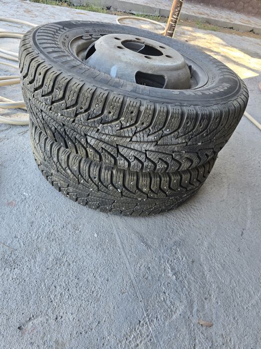 Nokian 205/75 R15 C
