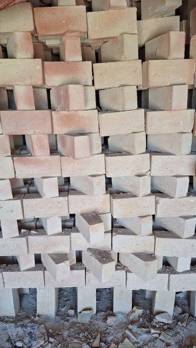 Пишган гиш бор сифати зор донаси 1200 сом дасдафка хизмати бор