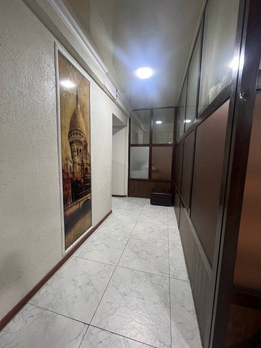 СРОЧНО! Продается пол подвалное помешение в центре города.