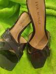 Vand papuci piele lacuita negru 37 Eva Minge