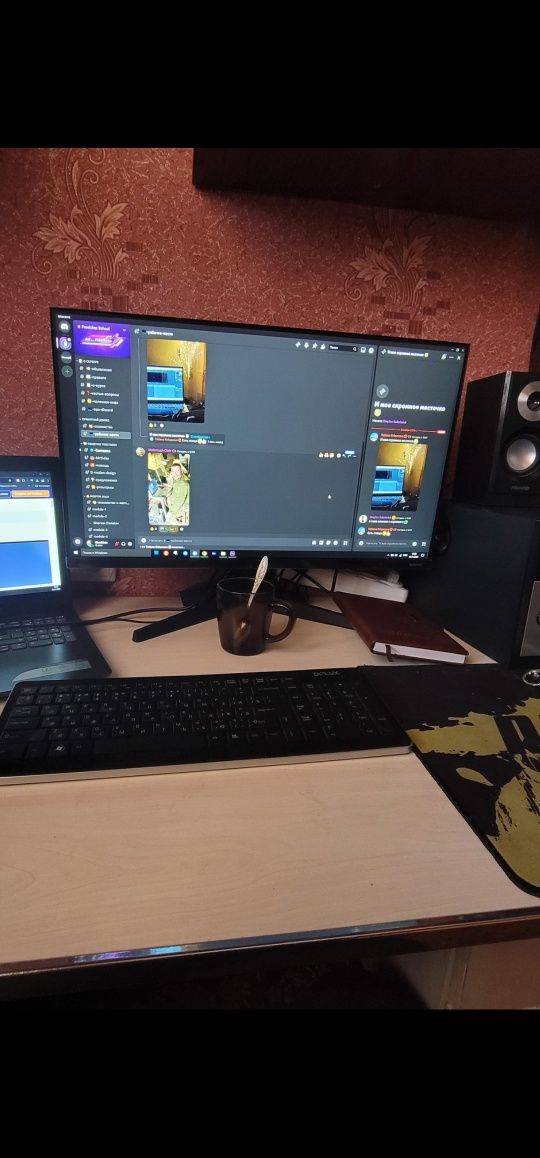 Samsung monitor original 27 razmerda T350F