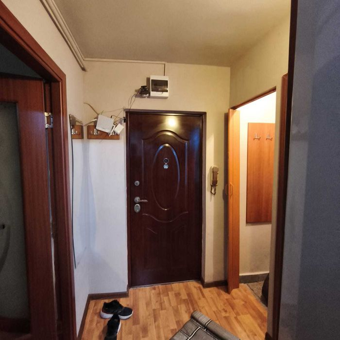 Inchiriez apartament cu 1 camera in zona Steaua