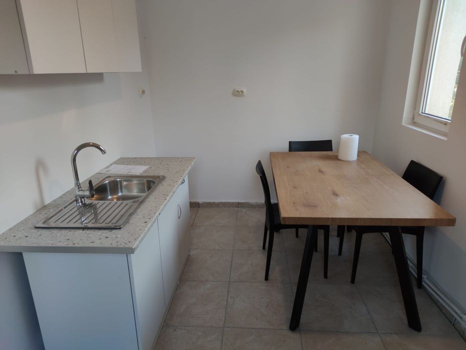 Casa de închiriat pentru business/locuit