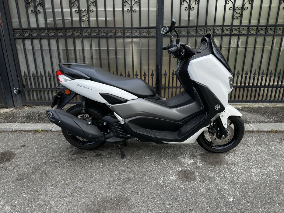 Scuter Yamaha NMAX125 categoria B