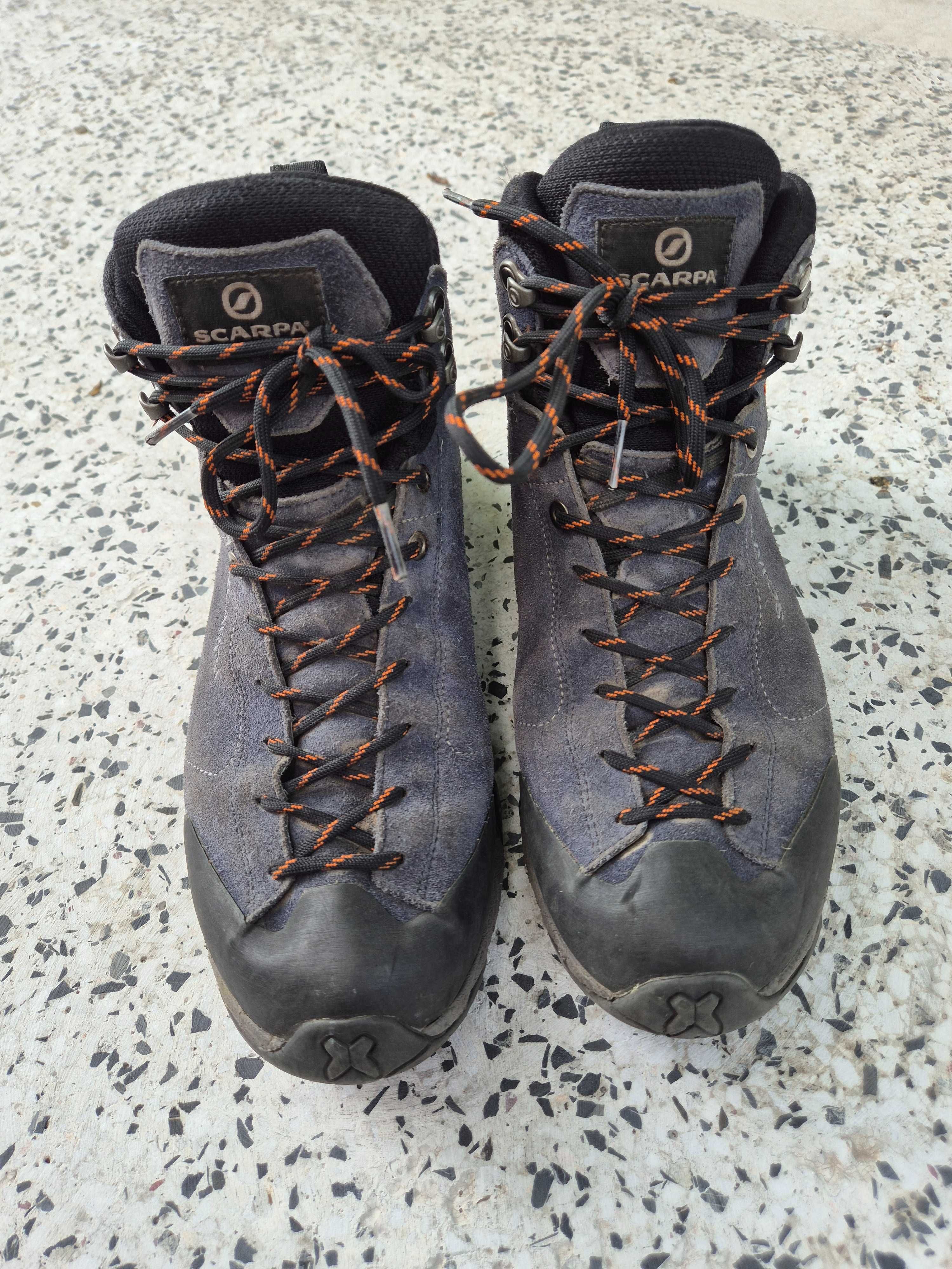 Мъжки обувки за туризъм/трекинг SCARPA Mojito Hike GTX