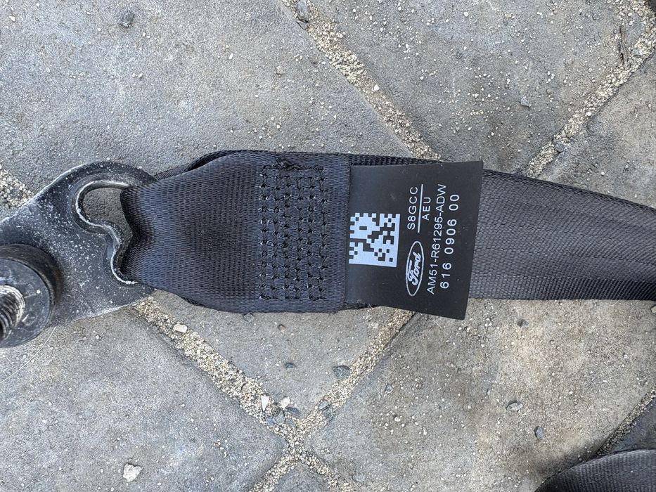 Centuri fata Ford Grand C Max