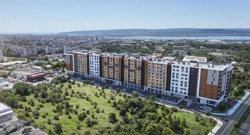Продава се Двустаен апартамент в Варна, Кайсиева градина - 72 кв.м за 1410 €/кв.м - Снимка #1