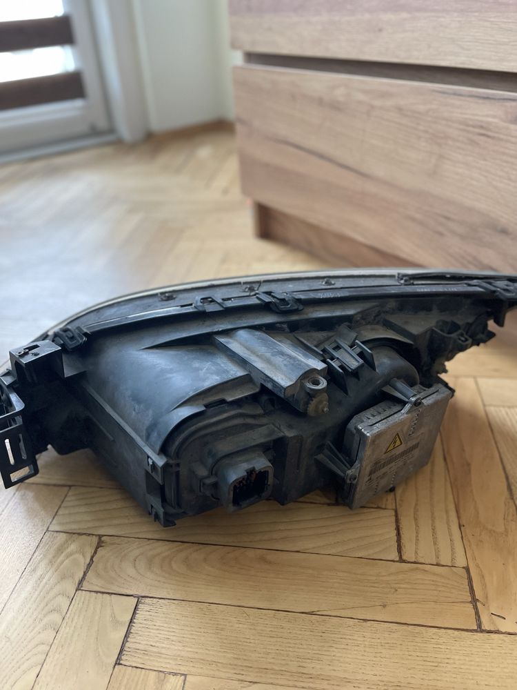Фарове за Ford Mondeo MK 3