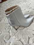 Botine marimea 37