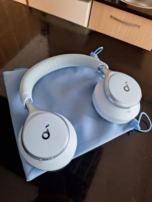 Anker soundcore space one