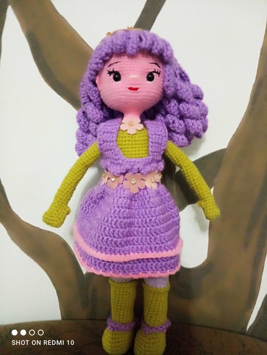 Păpușă croșetată din fir bumbac