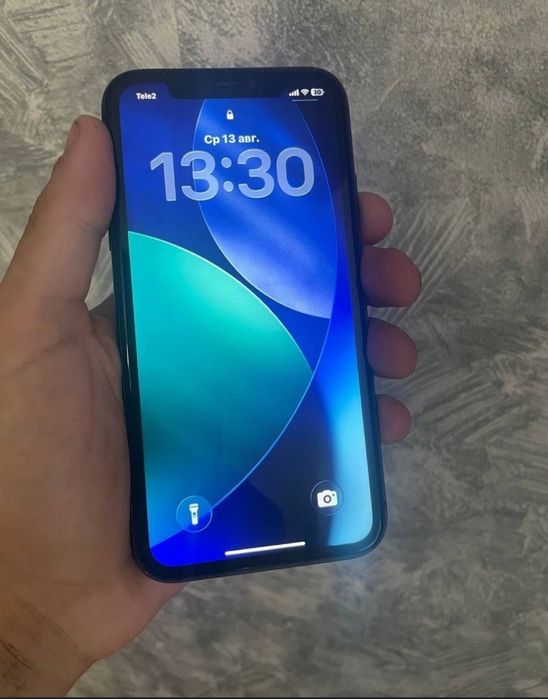 Iphone 11.        .