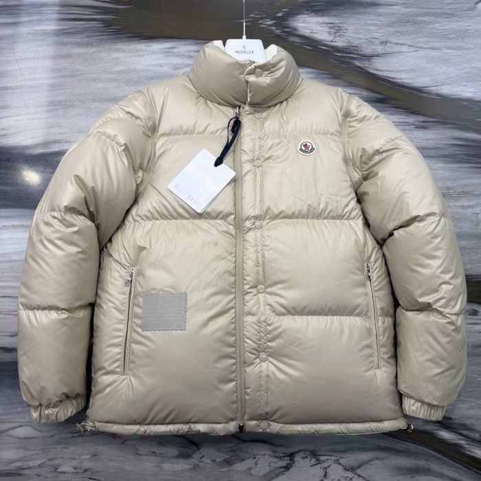 Geaca Moncler , calitate premium , pe comanda , noua , L