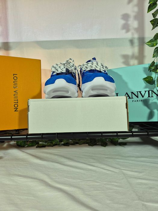 Versace Chain Reaction