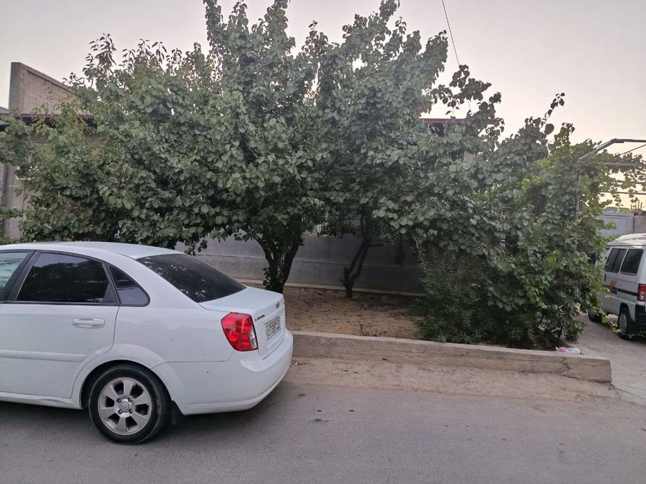 Yunusobod tumani benazir 2 berk  3 b uy