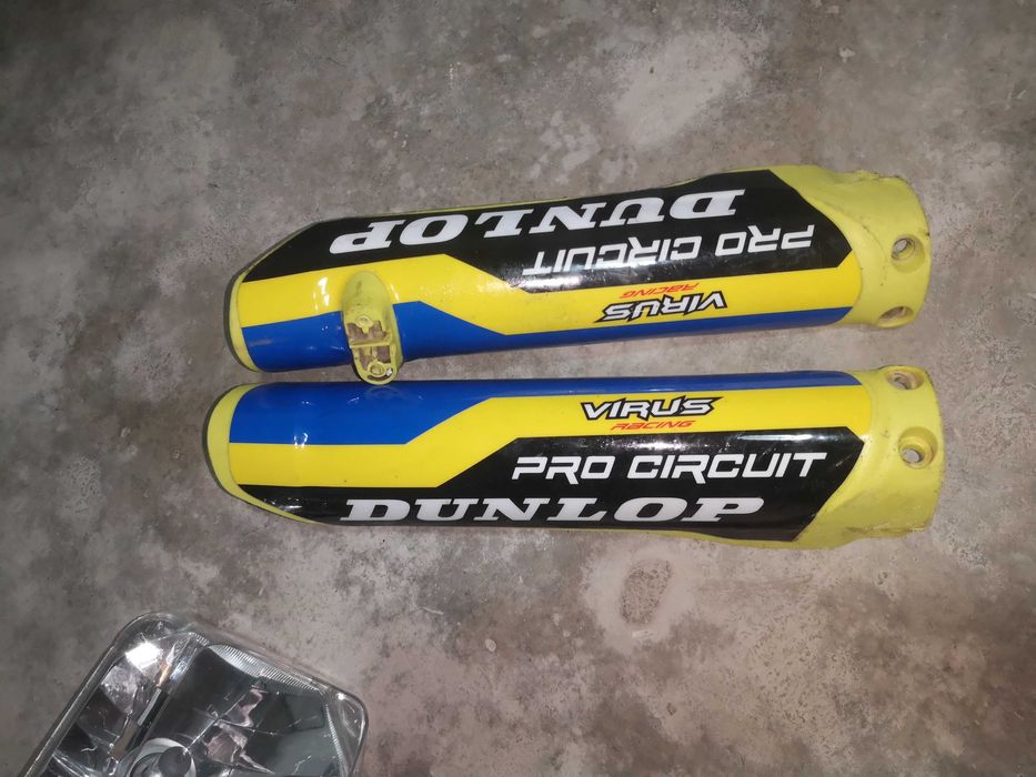 Фар за Husqvarna/ Хускварна 2017-2023 и гардове за предница