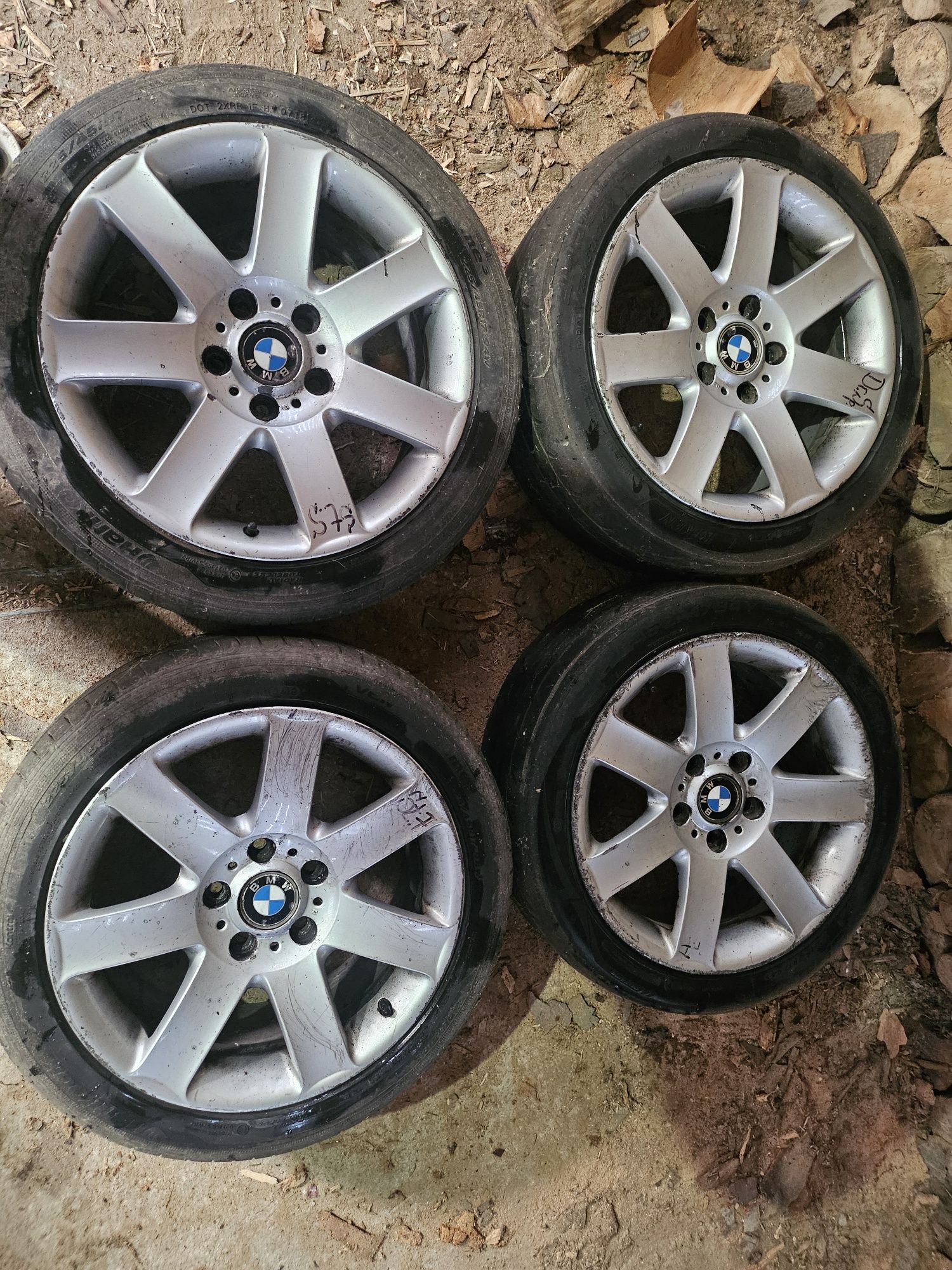 Vând jante aluminiu bmw R17