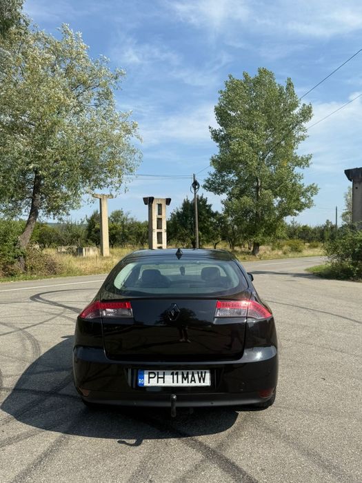 Vând Renault Laguna 3
