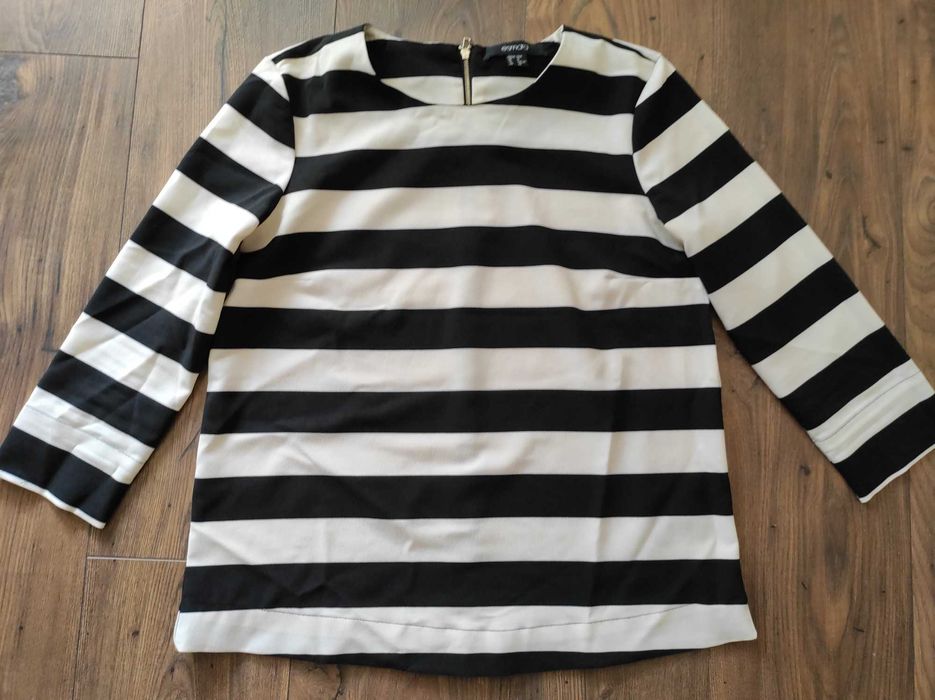 Дамски рокли размер М