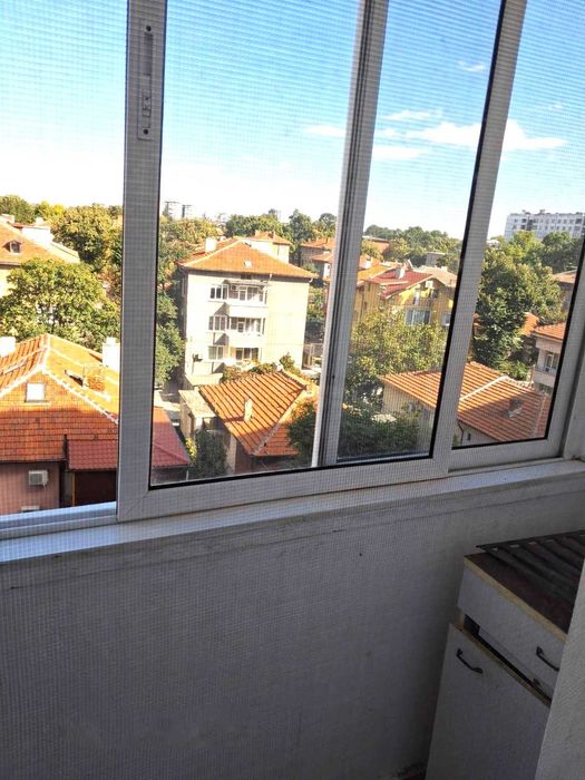 Голям 2-стаен монолит Кършияка - Панаира