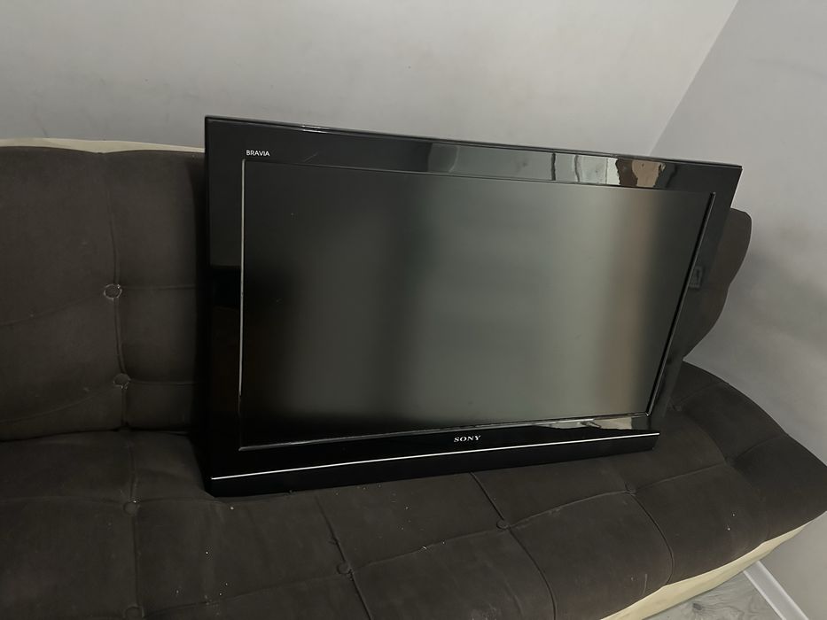 Продам телевизор