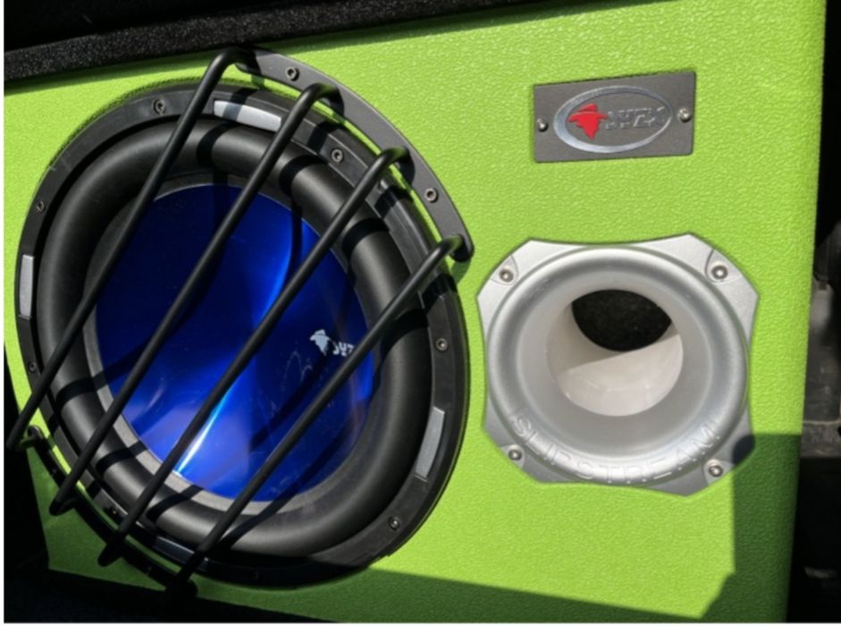 Продам саббуфер для машины цена 35'000 тыс