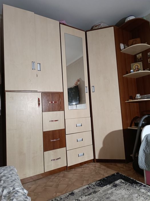 Шкаф Б/у в хорошем состоянии