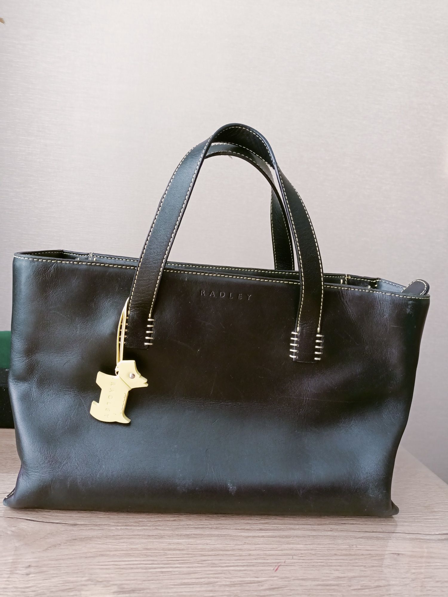 Продается сумка бренд RADLEY