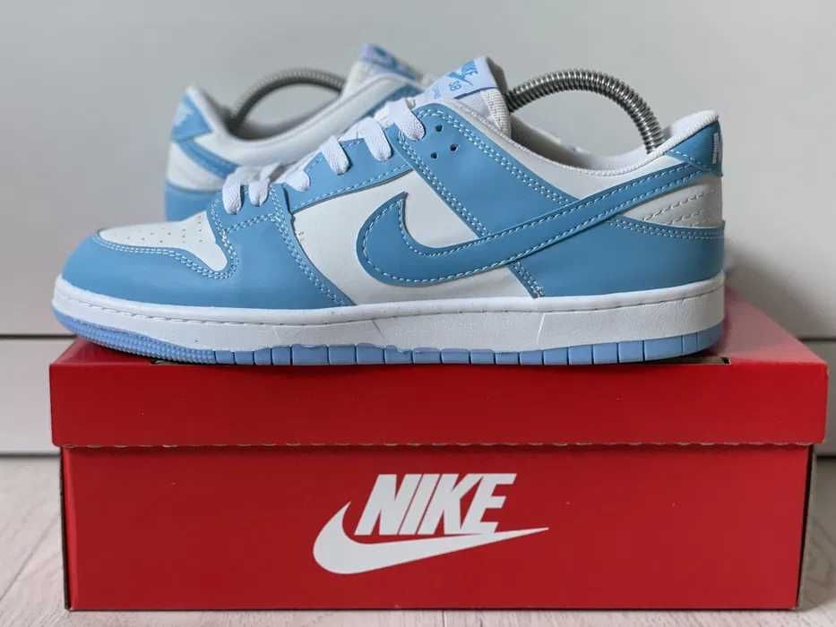 Adidasi Nike Dunk Low Univeristy Blue